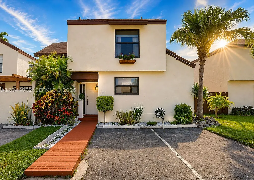 635 NW 97th Place Miami FL 33172