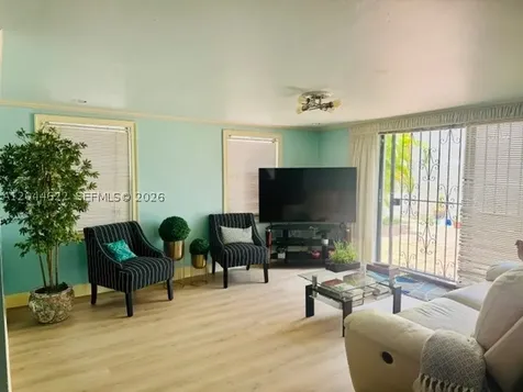 635 NW 97th Place Miami FL 33172