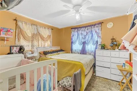 1157 NW 45th Terrace Lauderhill FL 33313