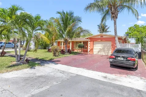 1157 NW 45th Terrace Lauderhill FL 33313