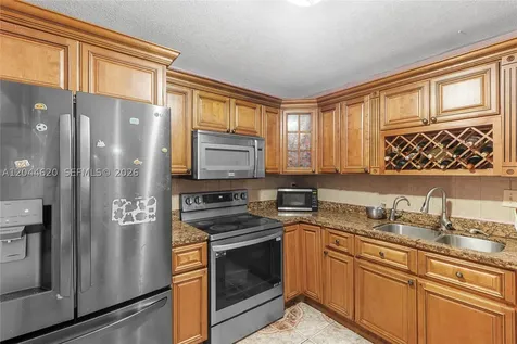 1157 NW 45th Terrace Lauderhill FL 33313