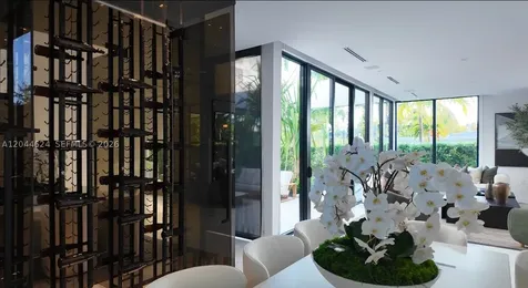 570 S Shore Drive Miami Beach FL 33141