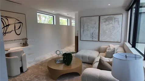 570 S Shore Drive Miami Beach FL 33141
