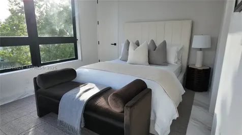 570 S Shore Drive Miami Beach FL 33141