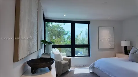 570 S Shore Drive Miami Beach FL 33141