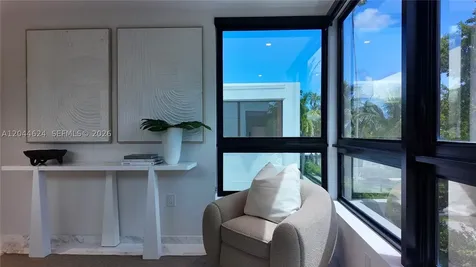 570 S Shore Drive Miami Beach FL 33141