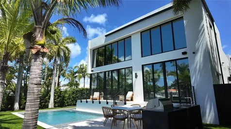 570 S Shore Drive Miami Beach FL 33141