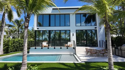 570 S Shore Drive Miami Beach FL 33141