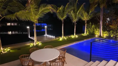 570 S Shore Drive Miami Beach FL 33141