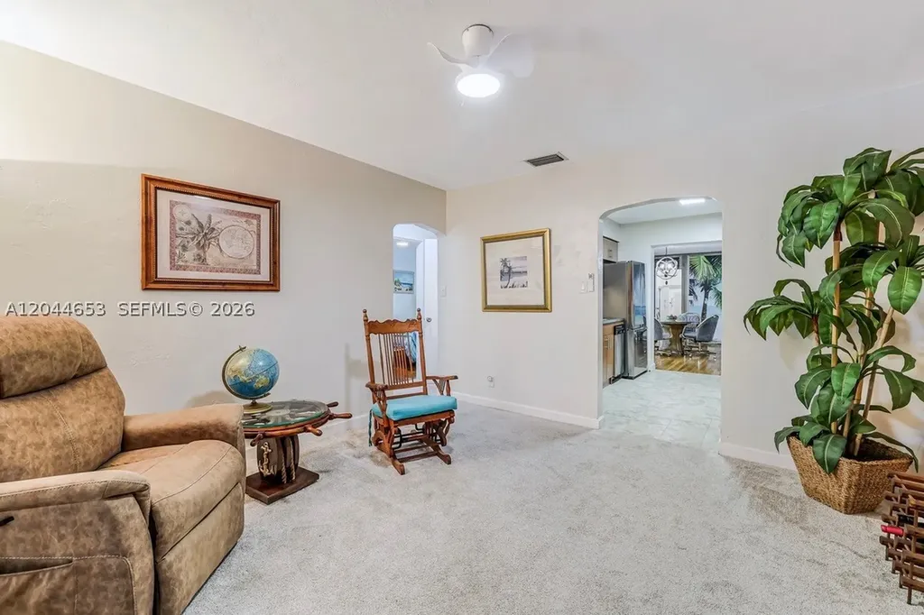 1826 Mckinley Street Hollywood FL 33020