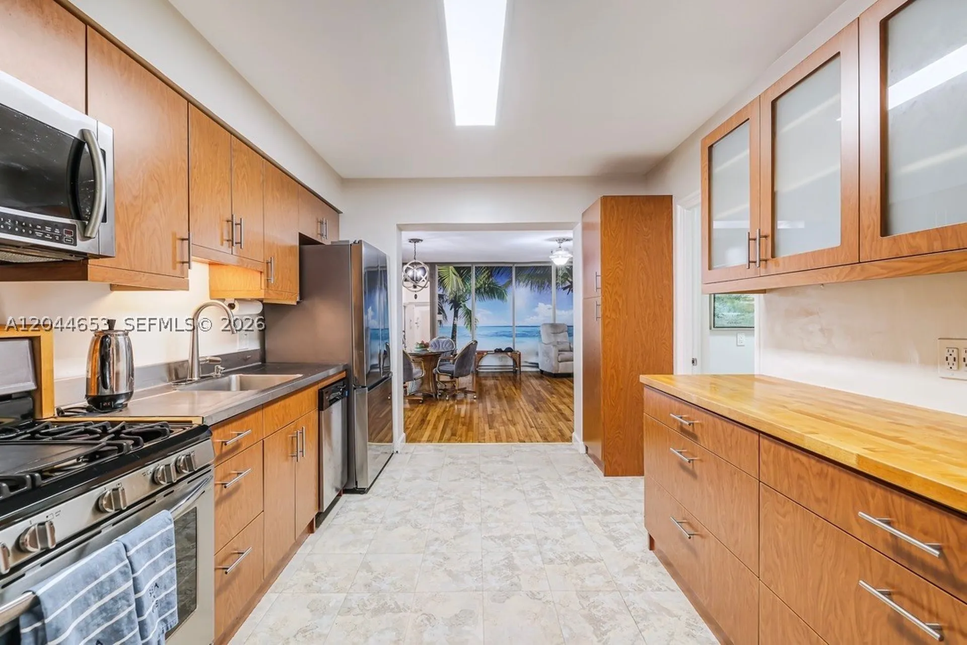 1826 Mckinley Street Hollywood FL 33020