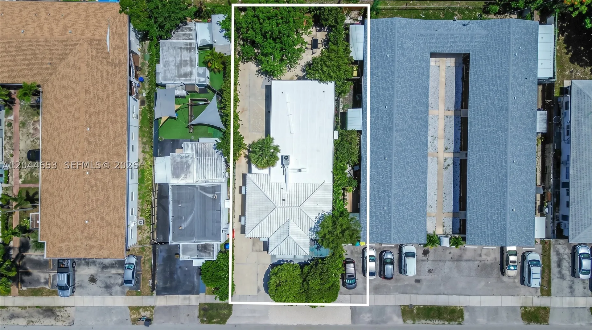 1826 Mckinley Street Hollywood FL 33020