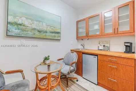 1826 Mckinley Street Hollywood FL 33020