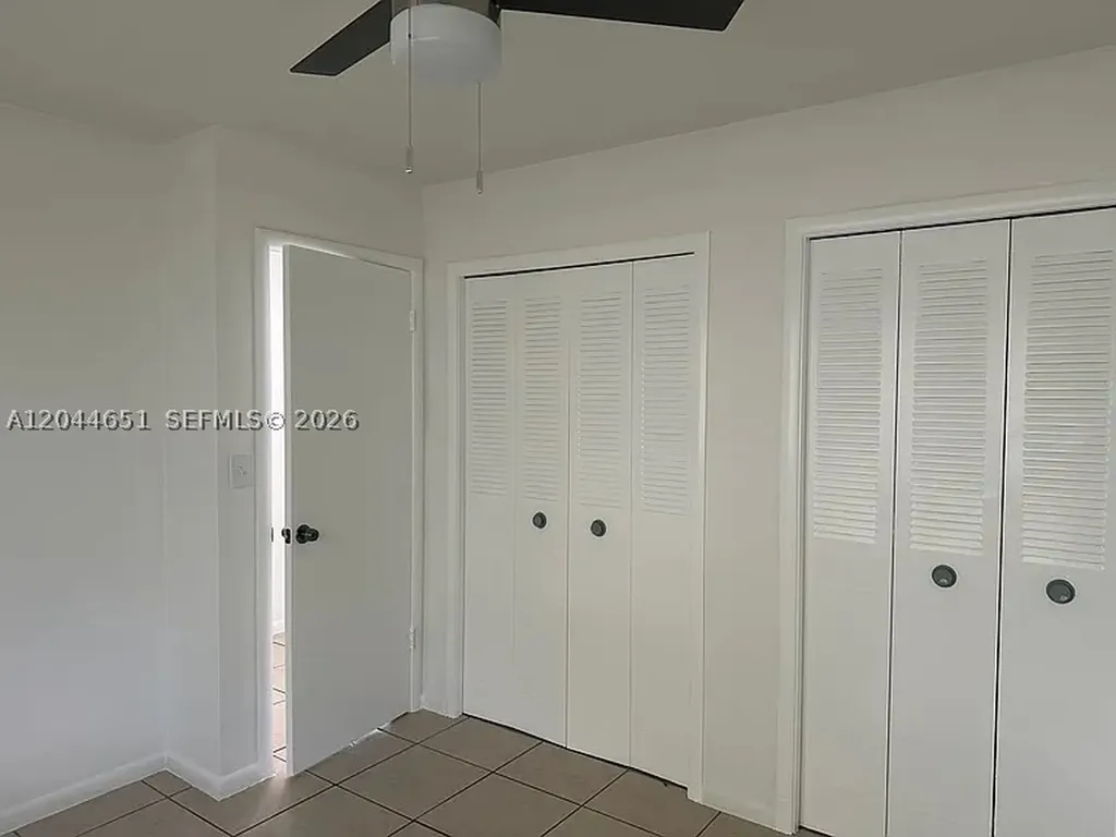 2407 Mckinley Street Hollywood FL 33020