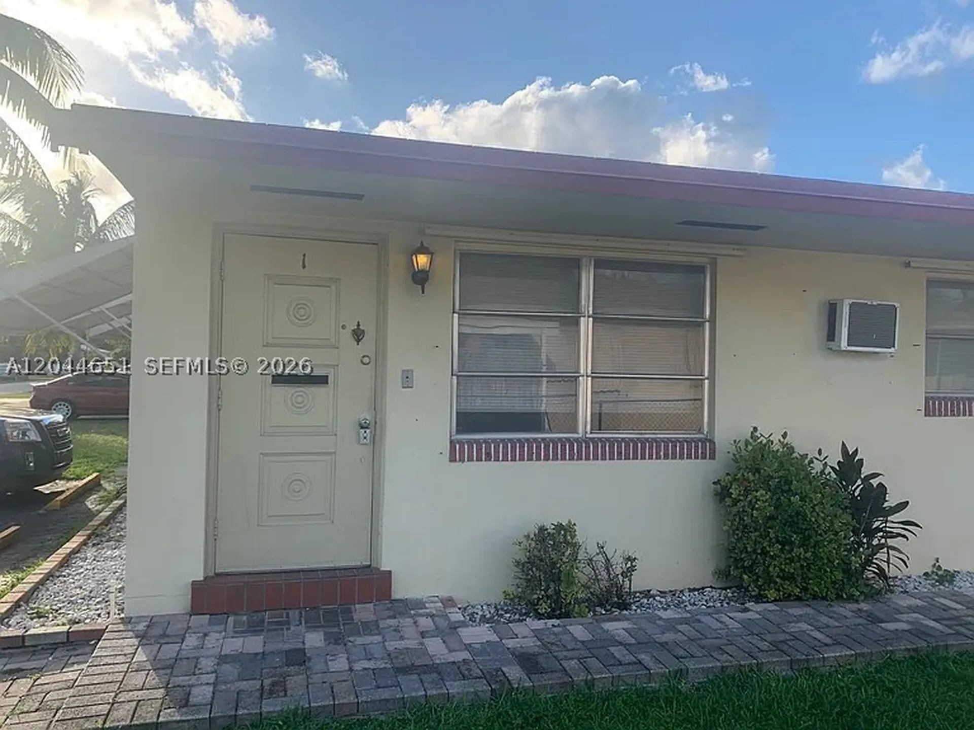 2407 Mckinley Street Hollywood FL 33020