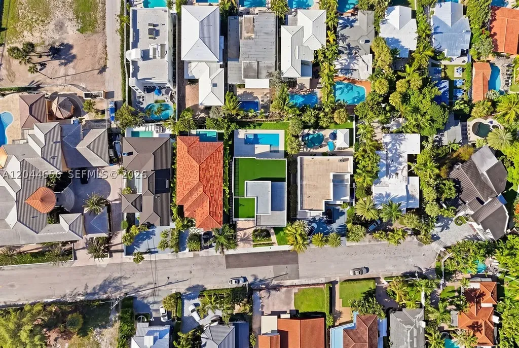 3318 NE 16th Place Fort Lauderdale FL 33305