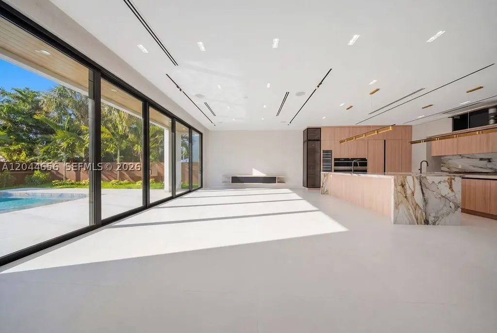 3318 NE 16th Place Fort Lauderdale FL 33305