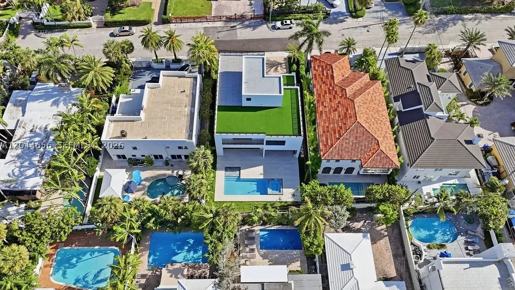 3318 NE 16th Place Fort Lauderdale FL 33305
