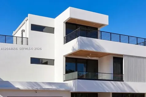 3318 NE 16th Place Fort Lauderdale FL 33305