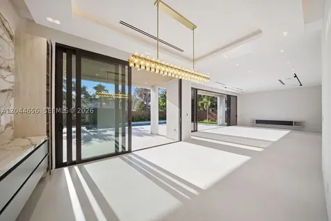 3318 NE 16th Place Fort Lauderdale FL 33305