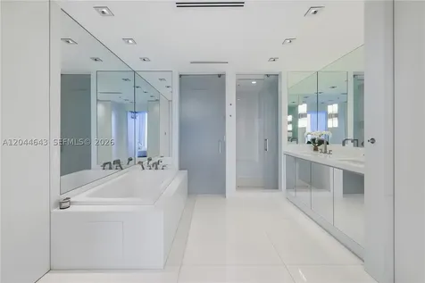 6899 Collins Avenue Miami Beach FL 33141