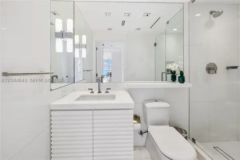 6899 Collins Avenue Miami Beach FL 33141