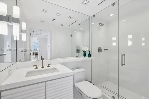 6899 Collins Avenue Miami Beach FL 33141