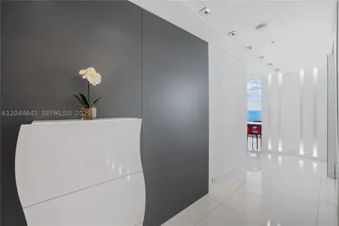 6899 Collins Avenue Miami Beach FL 33141