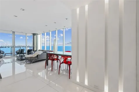 6899 Collins Avenue Miami Beach FL 33141
