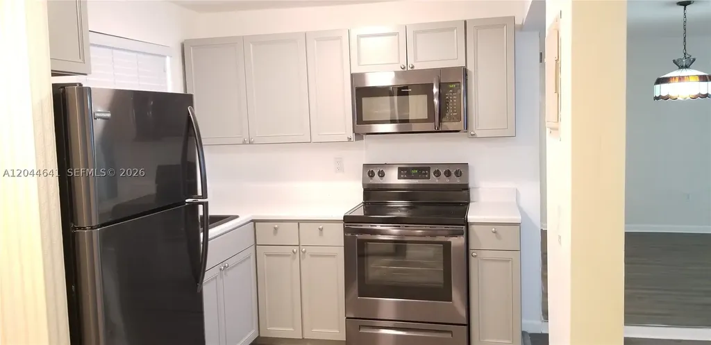 8130 Sunrise Lakes Boulevard Sunrise FL 33322