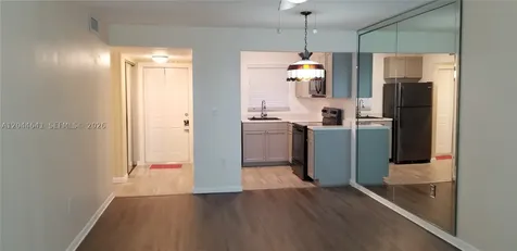 8130 Sunrise Lakes Boulevard Sunrise FL 33322
