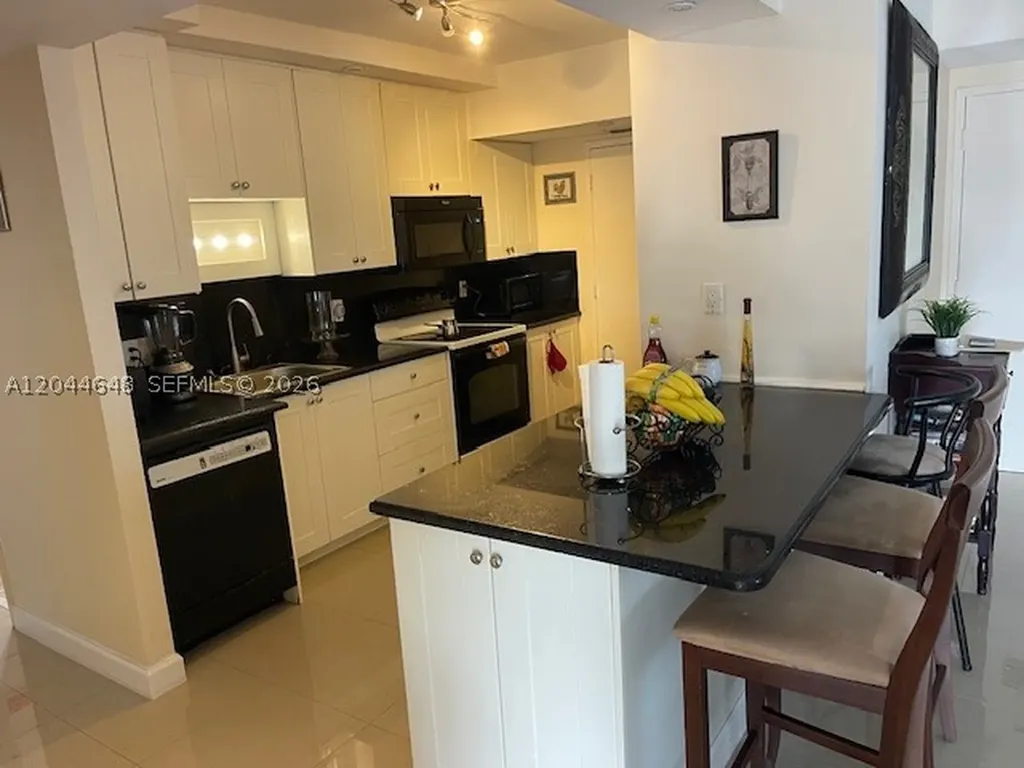 4400 Hillcrest Drive Hollywood FL 33021