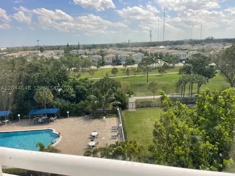 4400 Hillcrest Drive Hollywood FL 33021