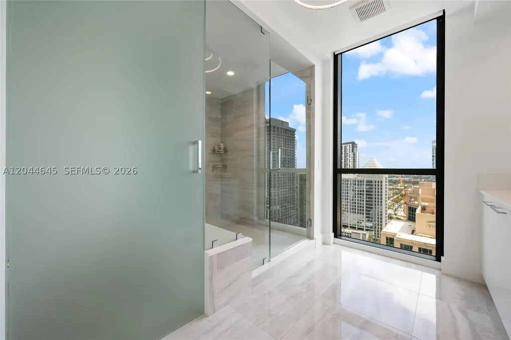 100 E Las Olas Boulevard Fort Lauderdale FL 33301