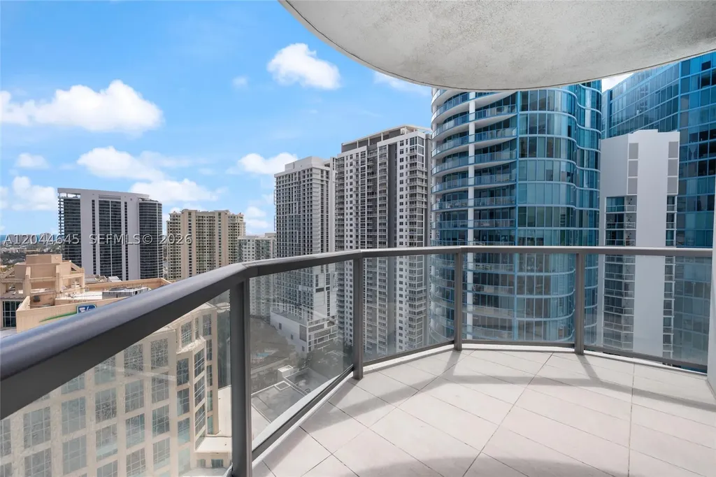100 E Las Olas Boulevard Fort Lauderdale FL 33301