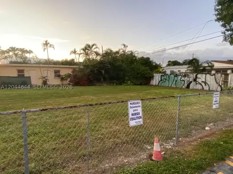 3021 W Flagler Street Miami FL 33135