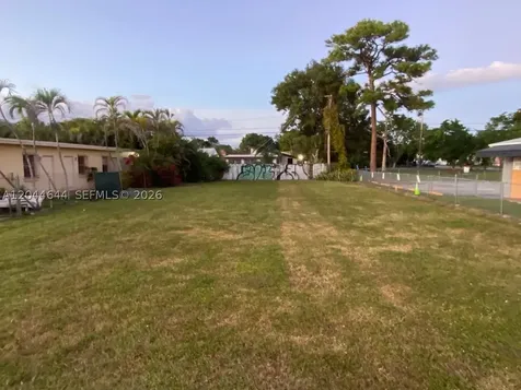 3021 W Flagler Street Miami FL 33135