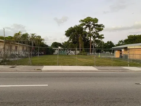 3021 W Flagler Street Miami FL 33135