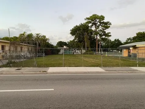 3021 W Flagler Street Miami FL 33135