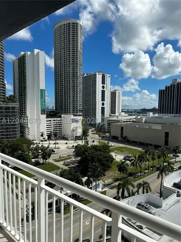 275 NE 18th Street Miami FL 33132