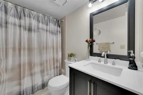 7250 Fairfax Drive Tamarac FL 33321