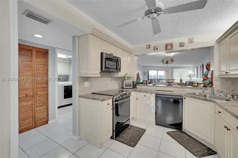 7250 Fairfax Drive Tamarac FL 33321