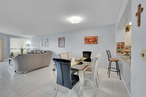 7250 Fairfax Drive Tamarac FL 33321