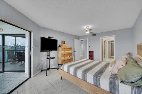 7250 Fairfax Drive Tamarac FL 33321
