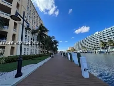3001 NE 185th Street Aventura FL 33180