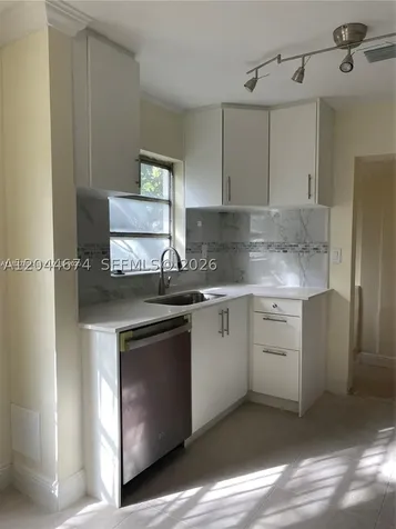 170 NW 49th Street Miami FL 33127