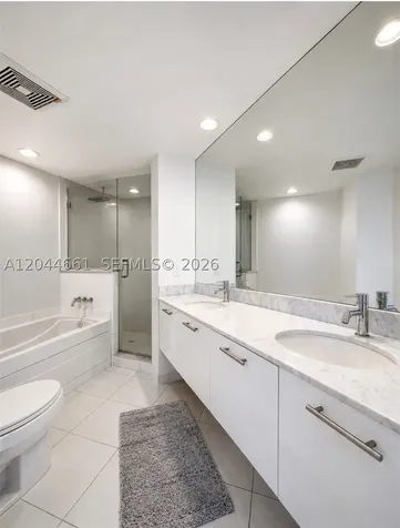 55 SE 6th Street Miami FL 33131
