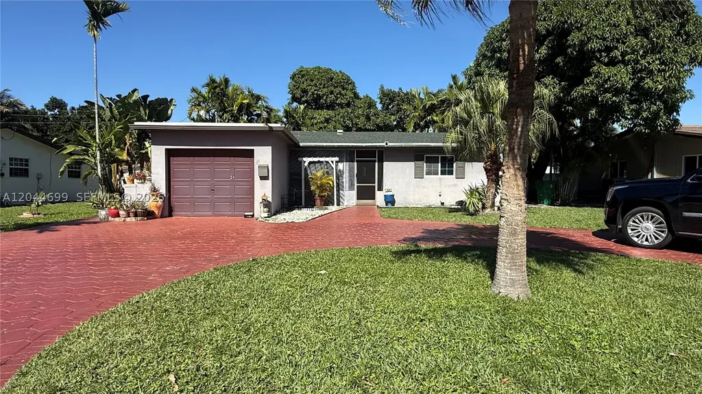 7961 Orleans Street Miramar FL 33023