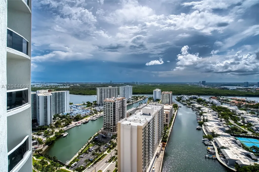 16001 Collins Avenue Sunny Isles Beach FL 33160