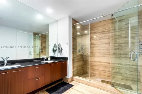16001 Collins Avenue Sunny Isles Beach FL 33160